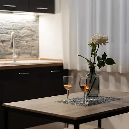 Golden Teal & Silver Birch Apartament