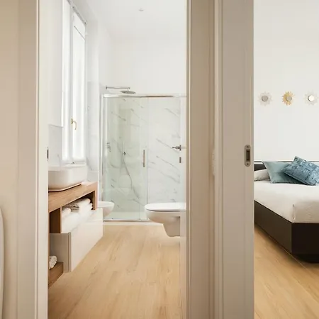 Golden Teal & Silver Birch Apartament *